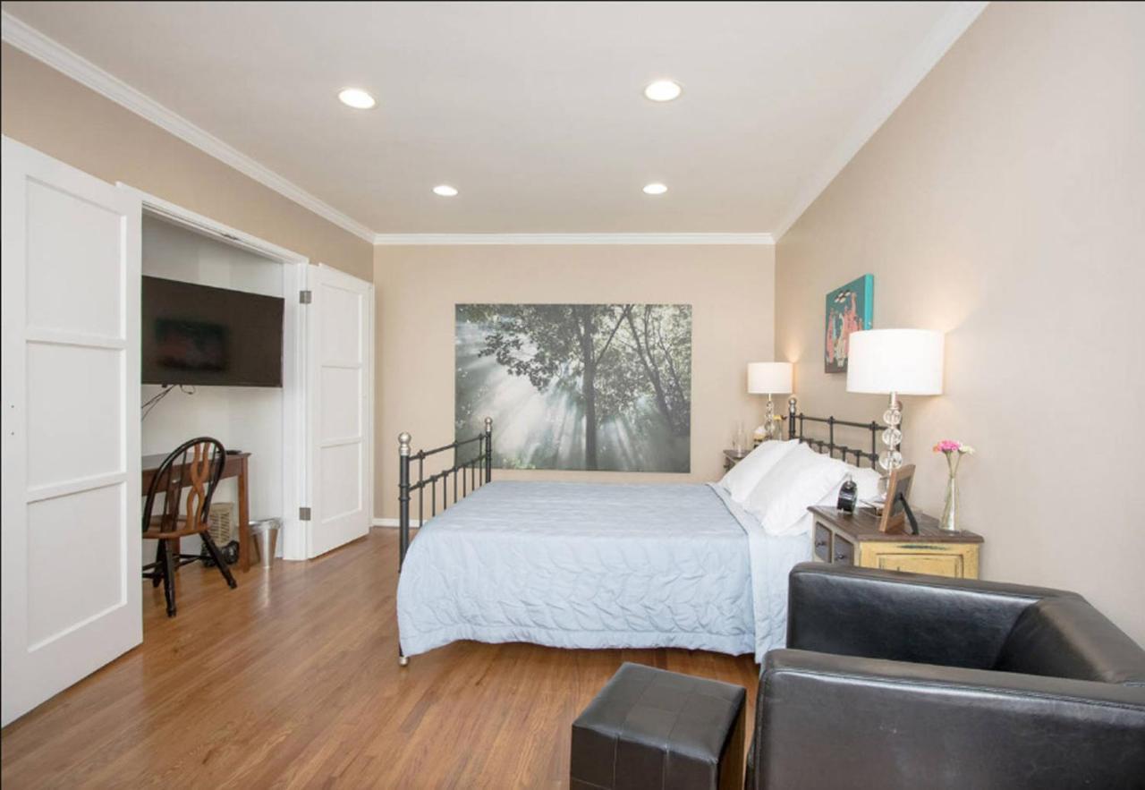 The Burbank Sanctuary - Be Pampered - Full Kitchen Apartment Ngoại thất bức ảnh