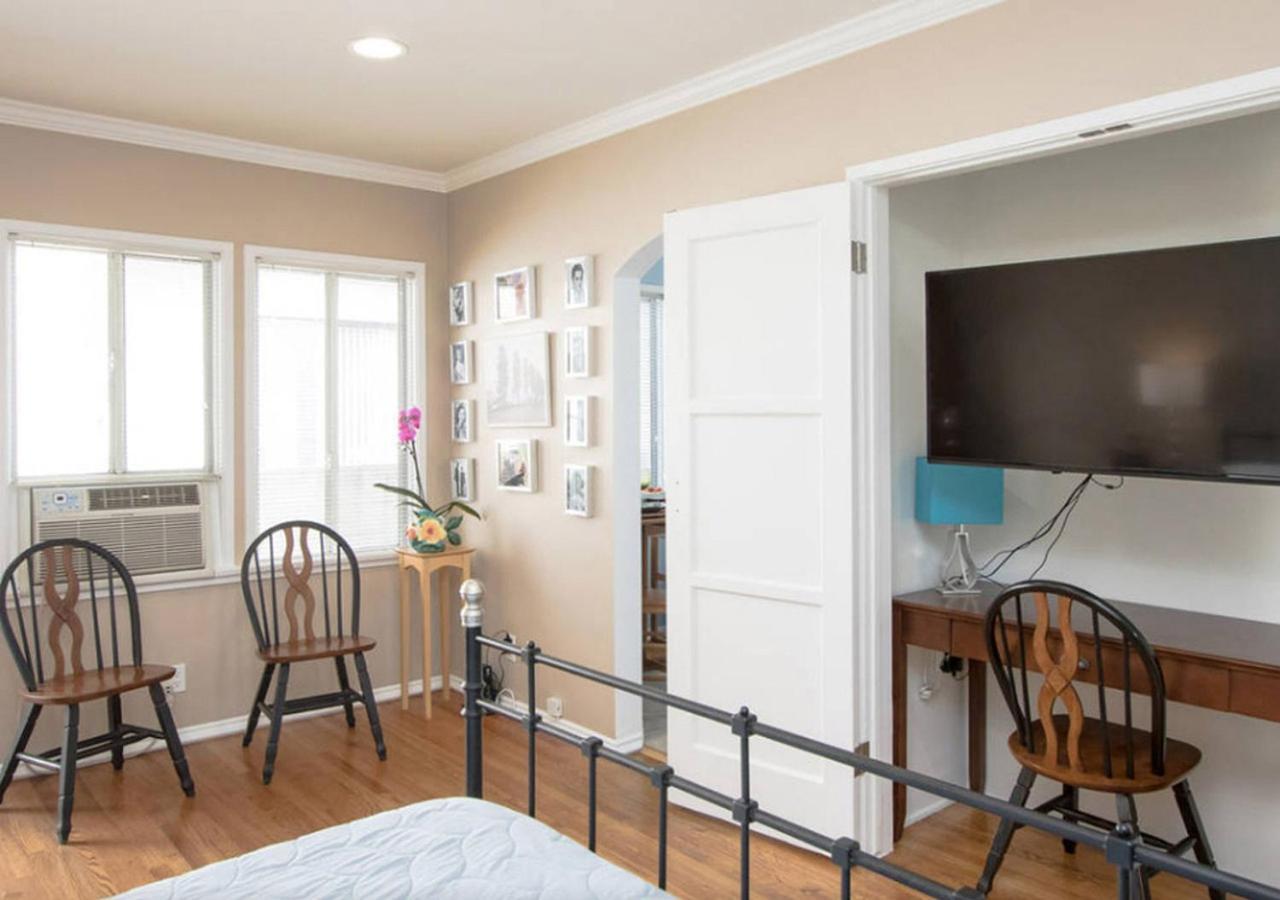 The Burbank Sanctuary - Be Pampered - Full Kitchen Apartment Ngoại thất bức ảnh