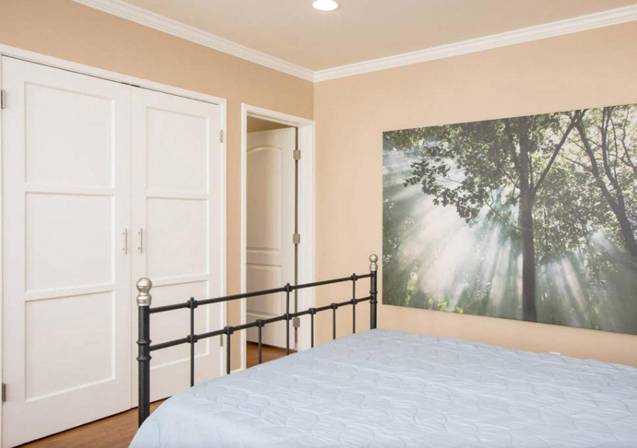 The Burbank Sanctuary - Be Pampered - Full Kitchen Apartment Ngoại thất bức ảnh